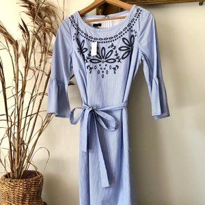 — Cottage Folk Dress —